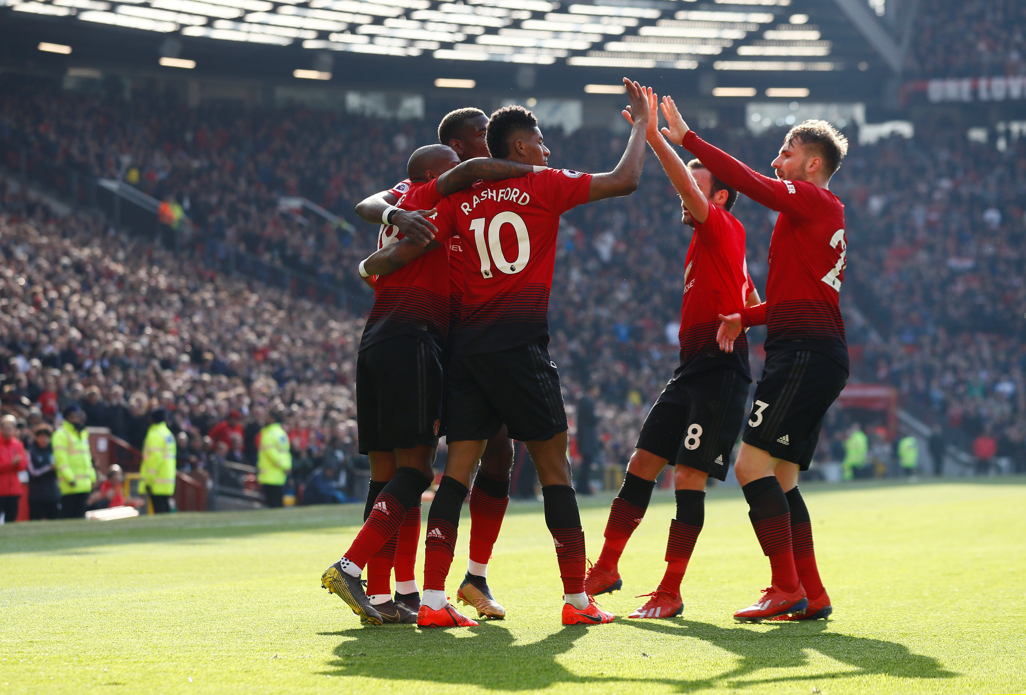 在分析阿什 在分析阿什