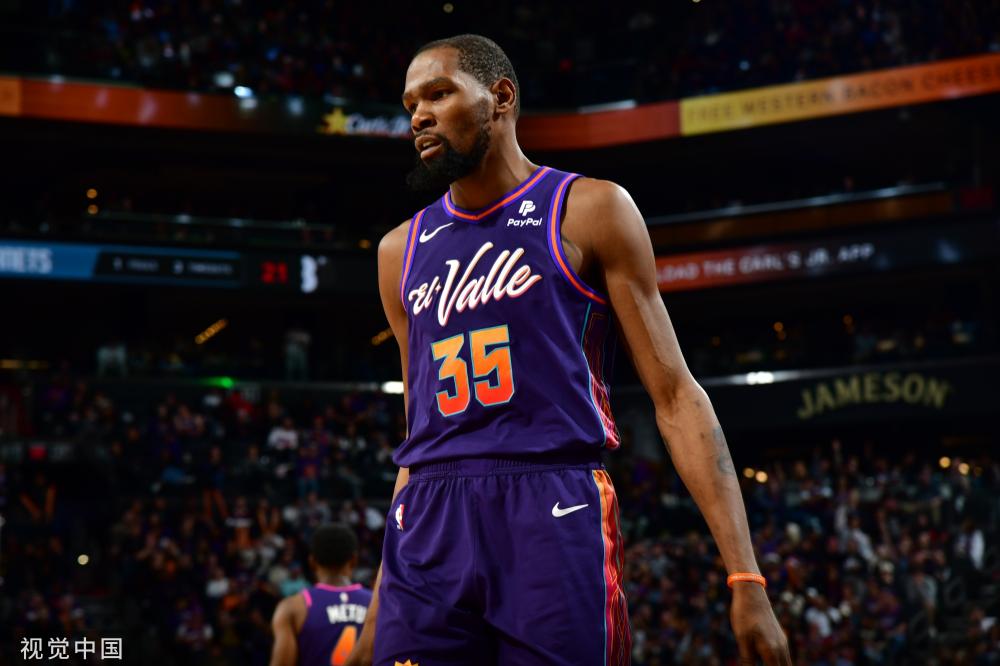 事球员的决 事球员的决