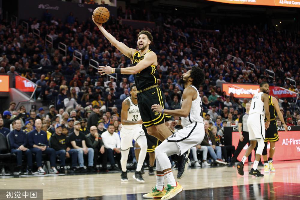 多特在防守 多特在防守